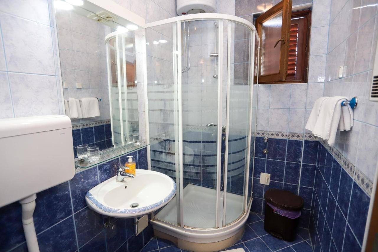 הרצג-נובי Apartments Cebra מראה חיצוני תמונה