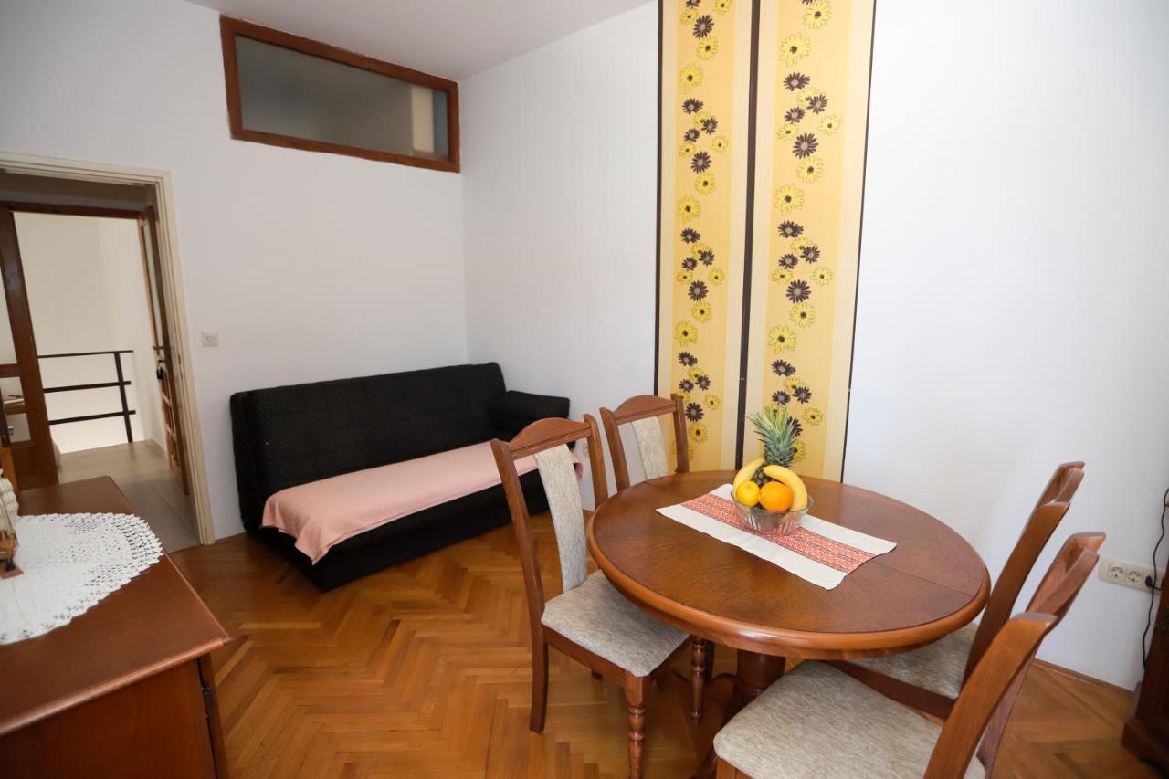 הרצג-נובי Apartments Cebra מראה חיצוני תמונה